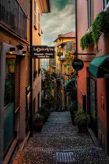 妻社官网频道热议升级|私密时刻分享系列深受欢迎